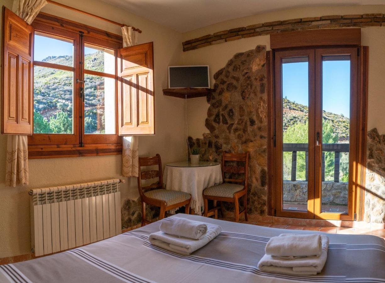 Hotel Rural Fuente La Teja 구에하르 시에라 외부 사진